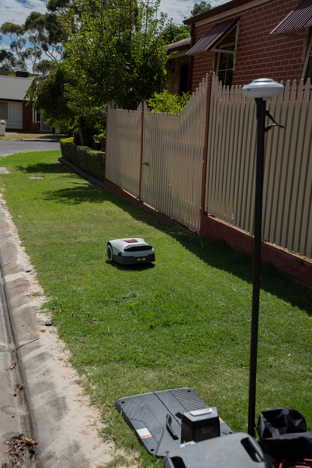 Anthbot Genie 600