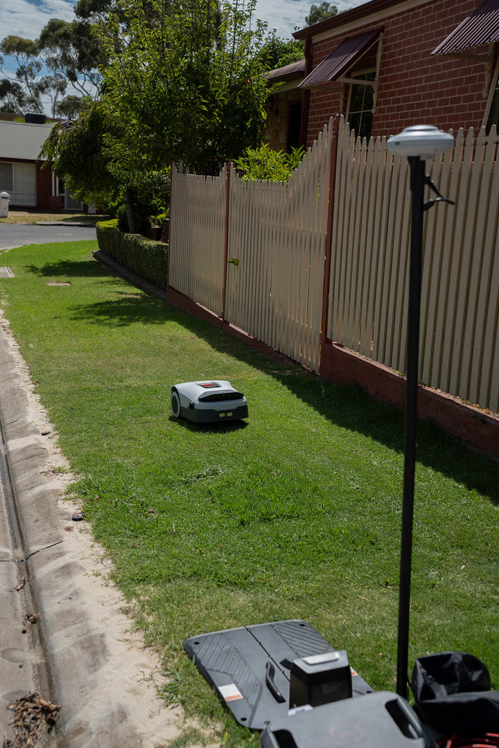 Anthbot Genie 600